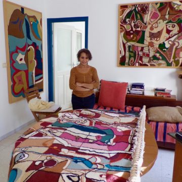 Pour la mémoire d’un geste affranchi . ( Lecture de l’œuvre d’Amina Saoudi) Par ASMA GHILOUFI